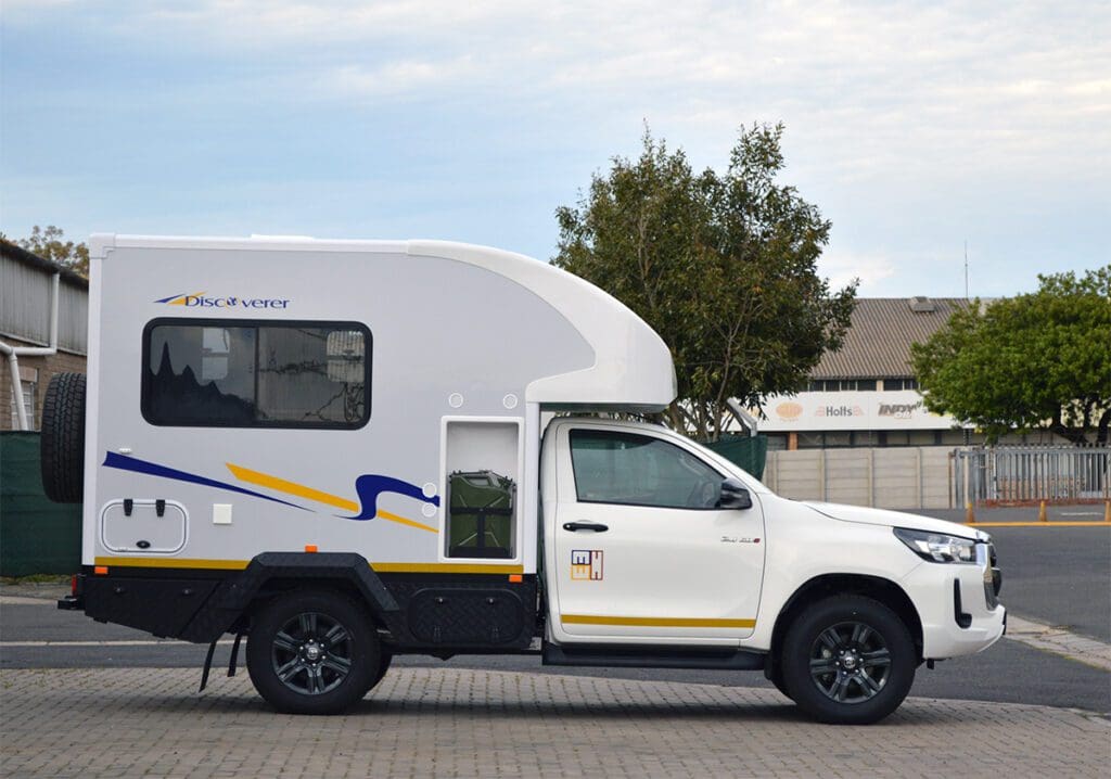 Discoverer FunXA 4x4 automatic Our new off-road motorhome, the Discoverer FunXA, is built on a rugged Toyota Hilux 4×4 chassis.